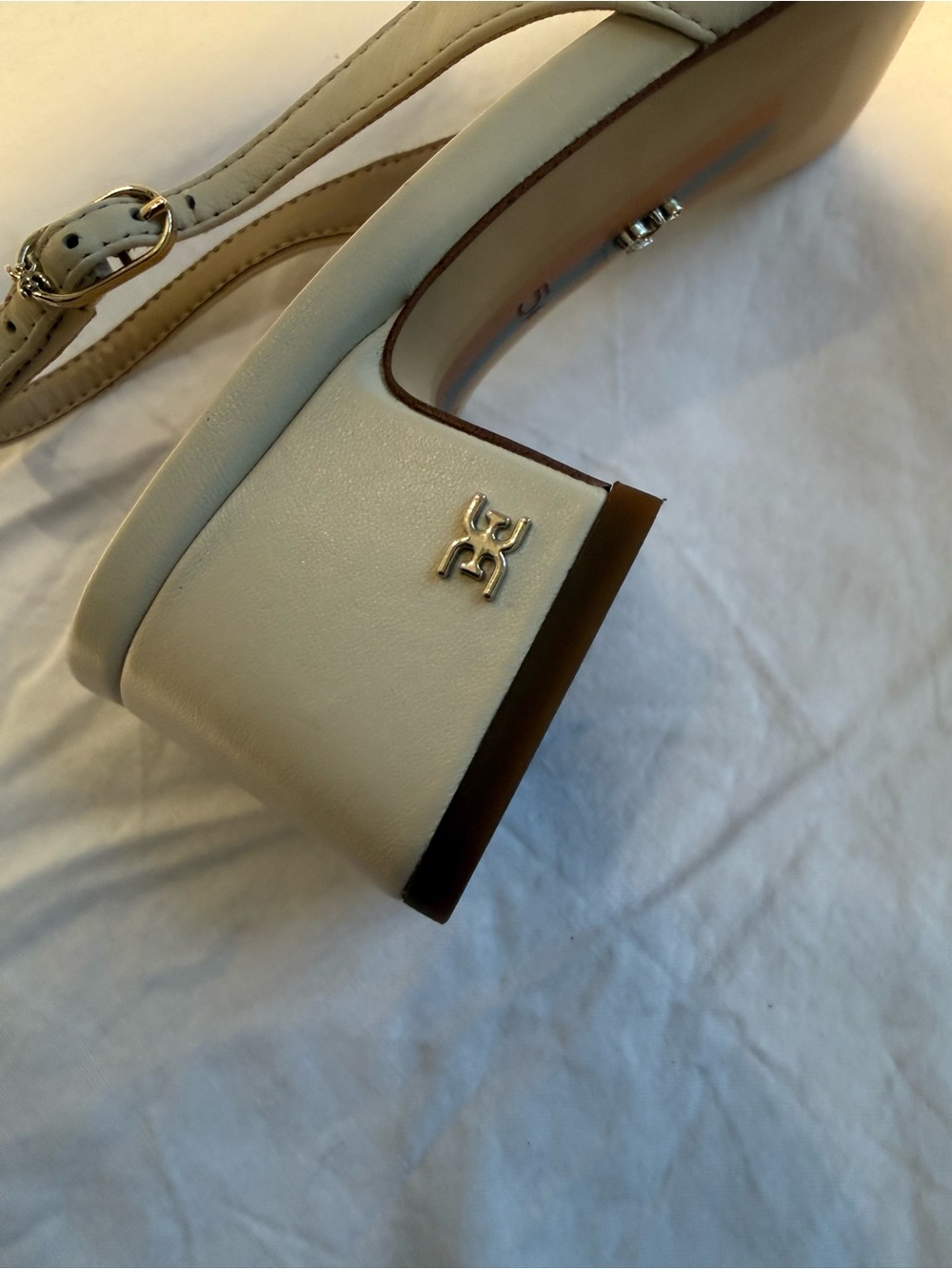 Sam Edelman Leather Cream Slingback Block Heels Sz 5.5 Ivory Square Toe Pumps - Picture 11 of 13